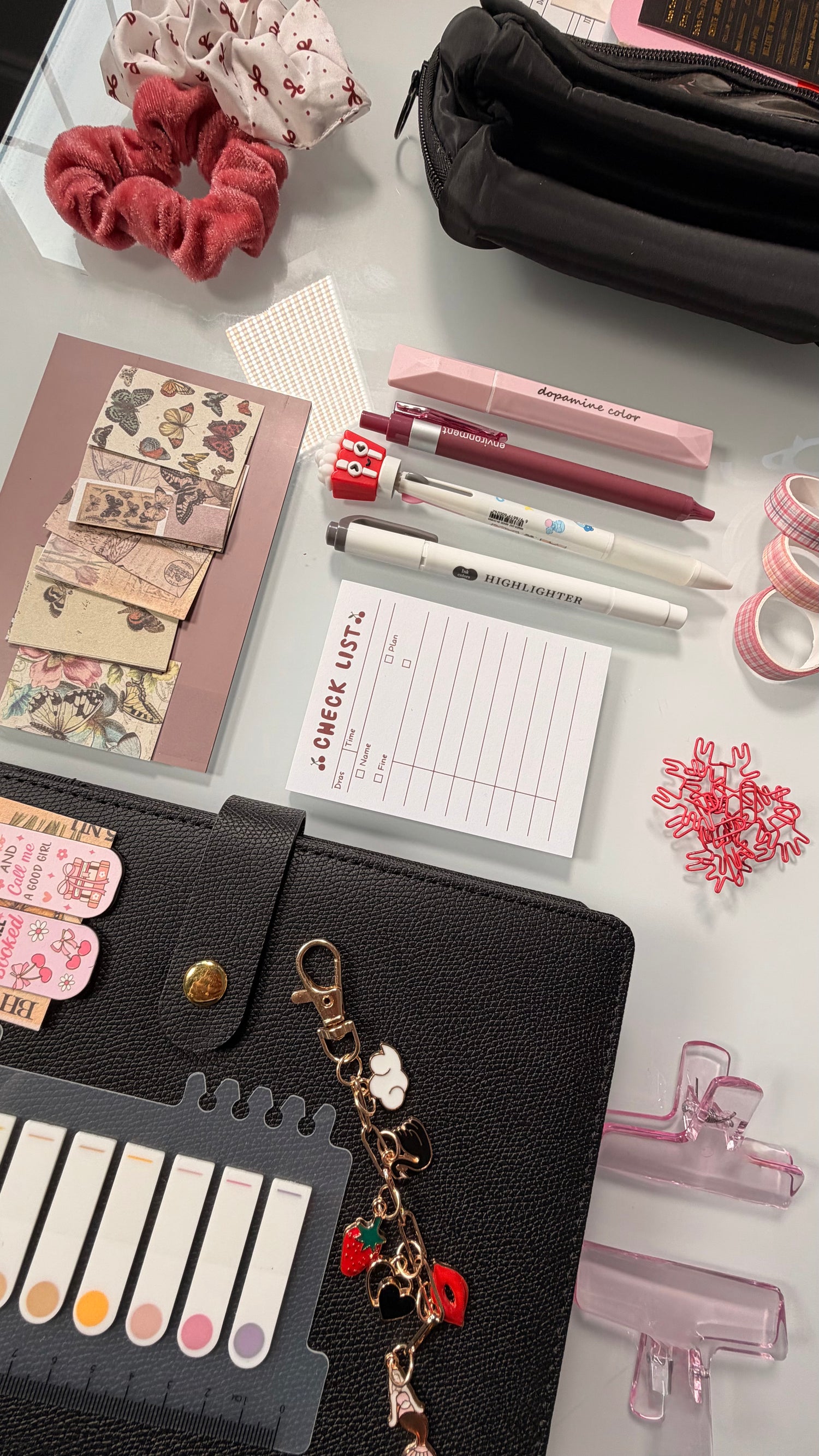 📓 Aesthetic Planners & Journals