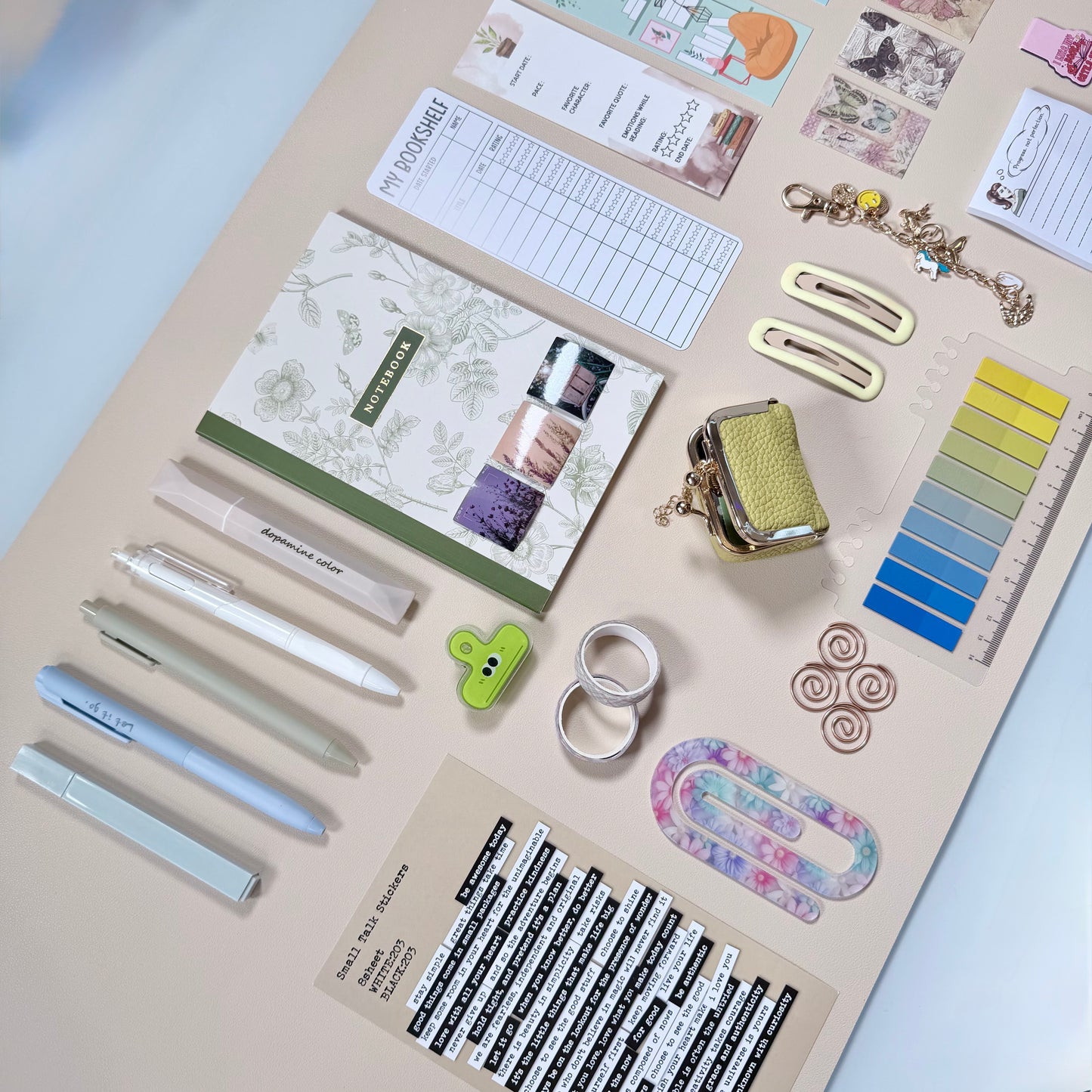AESTHETIC PLANNER / JOURNAL